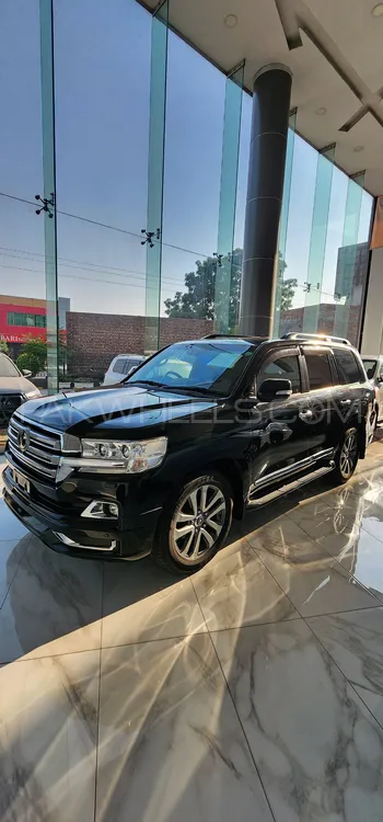 Toyota Land Cruiser 2020 for Sale in Faisalabad Image-1
