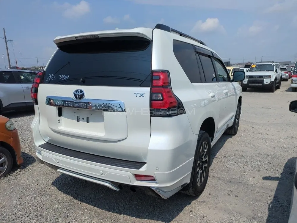 Toyota Prado 2021 for Sale in Hyderabad Toyota Prado 2021 for Sale in Hyderabad Image-7