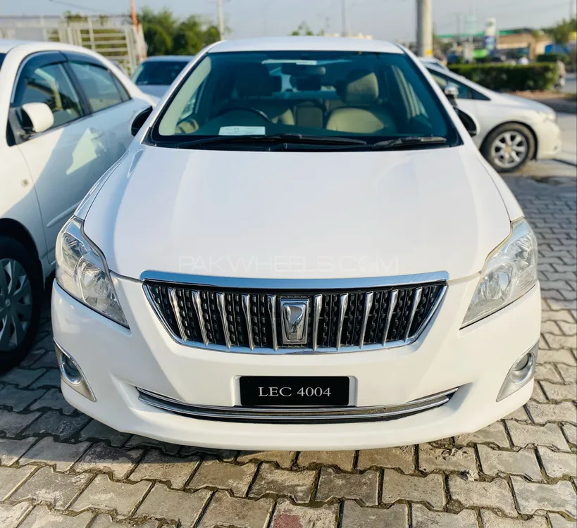 Toyota Premio 2010 for Sale in Peshawar Image-1