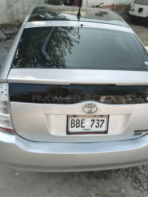 Toyota Prius 2010 for Sale in Peshawar Image-1