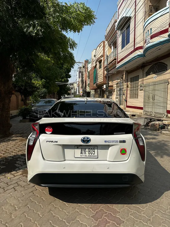 ٹویوٹا پریوس 2018 for Sale in اوکاڑہ ٹویوٹا پریوس 2018 for Sale in اوکاڑہ Image-1