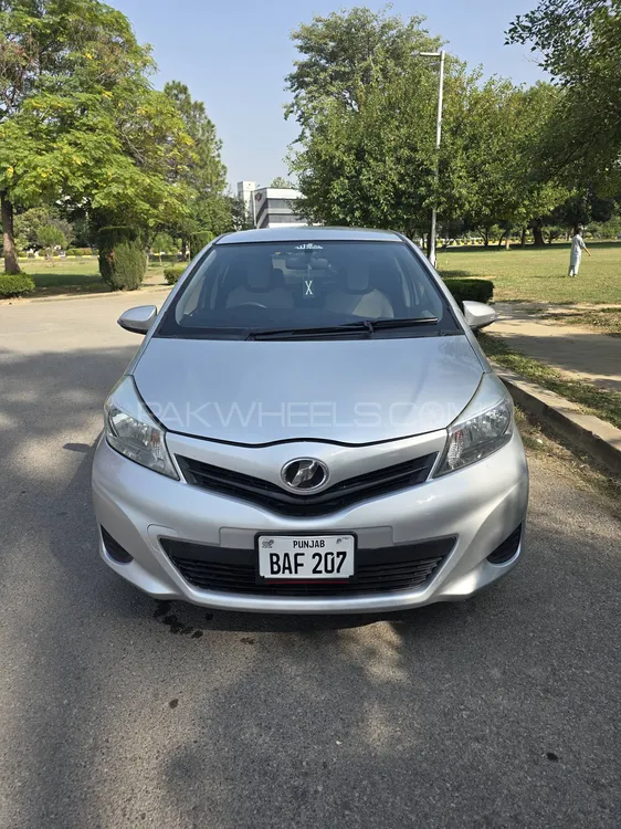 Toyota Vitz 2013 for Sale in Wah cantt Image-1