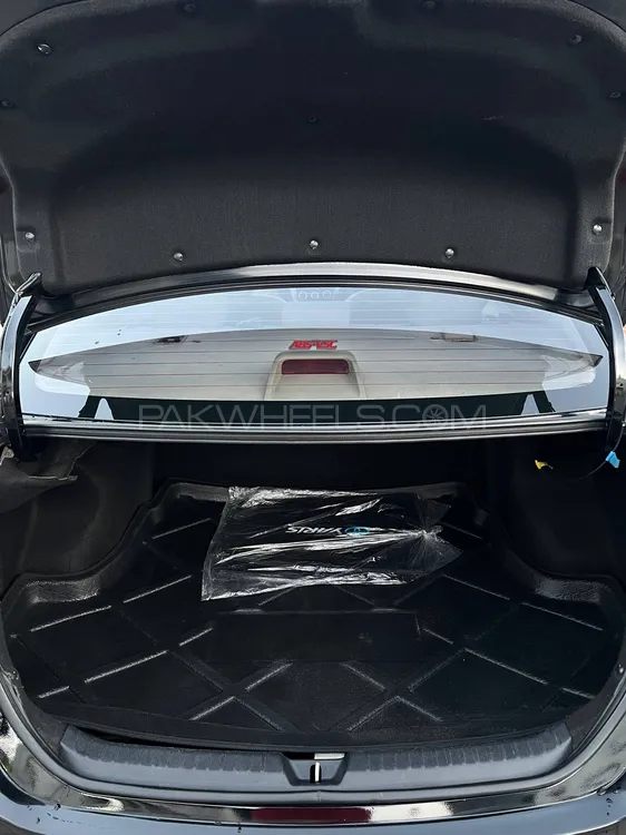 ٹویوٹا یارس سیڈان 2020 for Sale in گجرانوالہ ٹویوٹا یارس سیڈان 2020 for Sale in گجرانوالہ Image-10