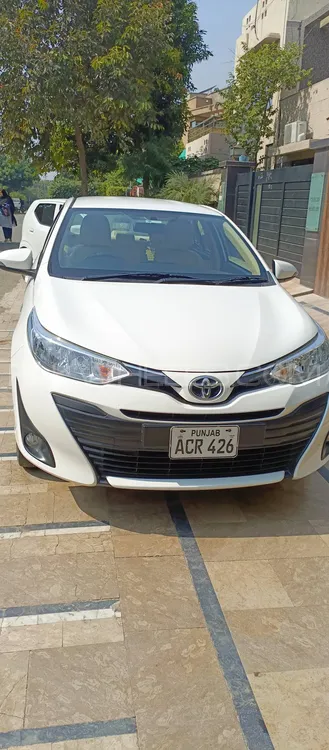 Toyota Yaris Sedan 2021 for Sale in Lahore Image-1