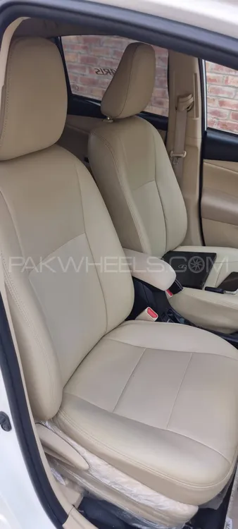 Toyota Yaris Sedan 2023 for Sale in Sahiwal Toyota Yaris Sedan 2023 for Sale in Sahiwal Image-17