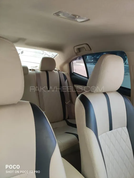 Toyota Yaris Sedan 2021 for Sale in Karachi Image-1