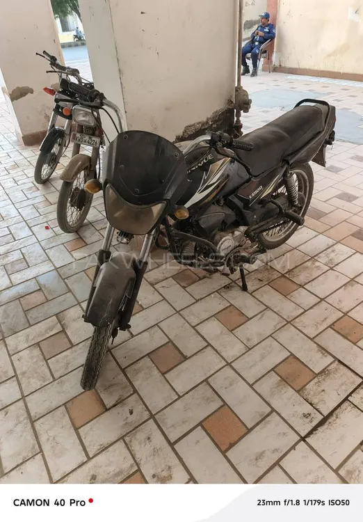 یونیک UD 100 2011 for Sale Image-1