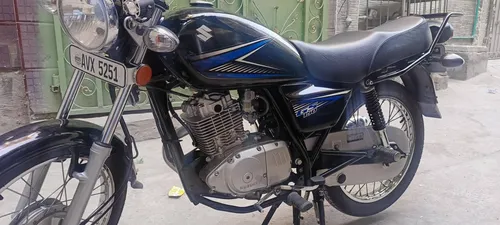 Suzuki GS 150 2024
