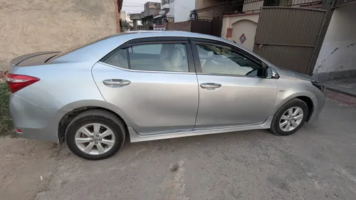 Toyota Corolla GLi 1.3 VVTi 2015