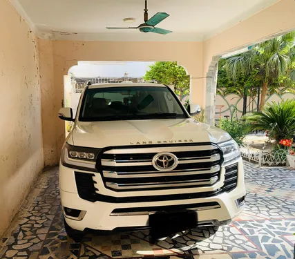 Toyota Land Cruiser Cygnus 2003