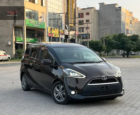 Toyota Sienta X 2019