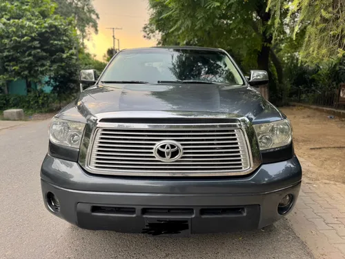 Toyota Tundra 5.7i 2008