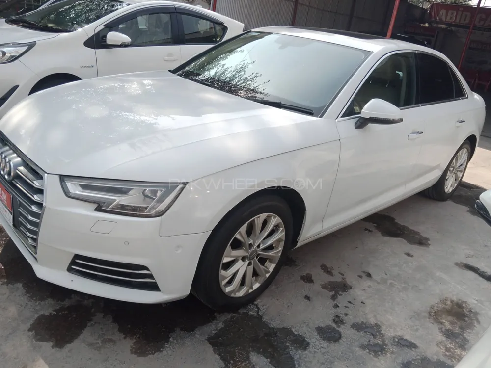 Audi A4 2017 for Sale in Gujranwala Audi A4 2017 for Sale in Gujranwala Image-6