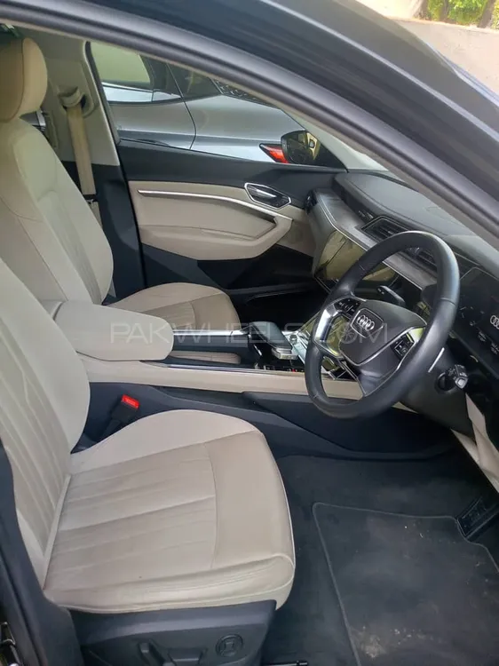 Audi e-tron 2022 for Sale in Lahore Audi e-tron 2022 for Sale in Lahore Image-2