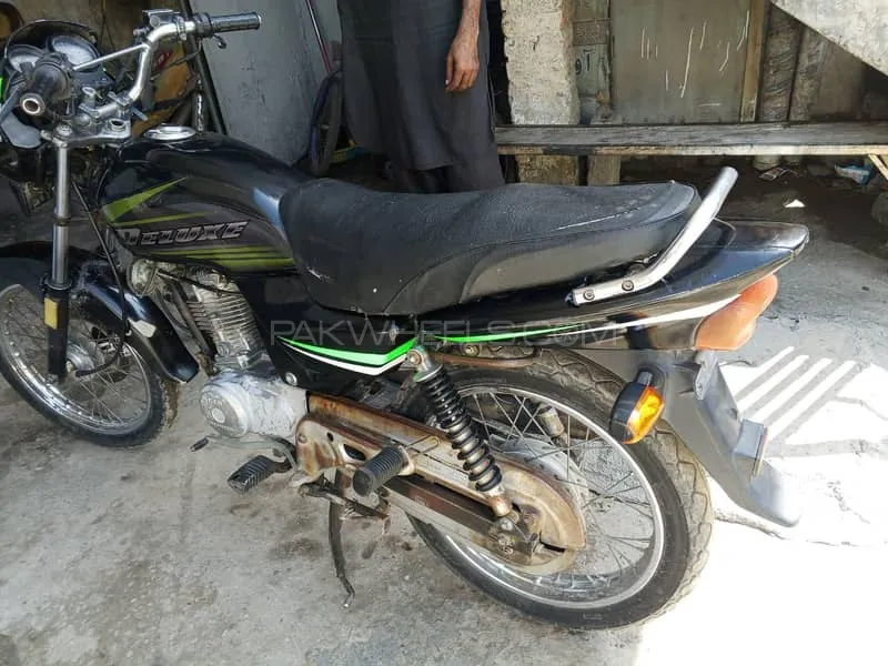 Honda CG 125 Deluxe 2012 for Sale Honda CG 125 Deluxe 2012 for Sale Image-4