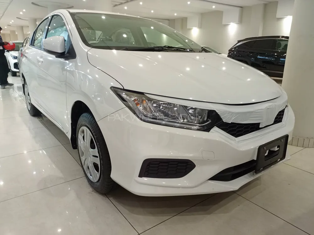 Honda City 2025 for Sale in Lahore Image-1