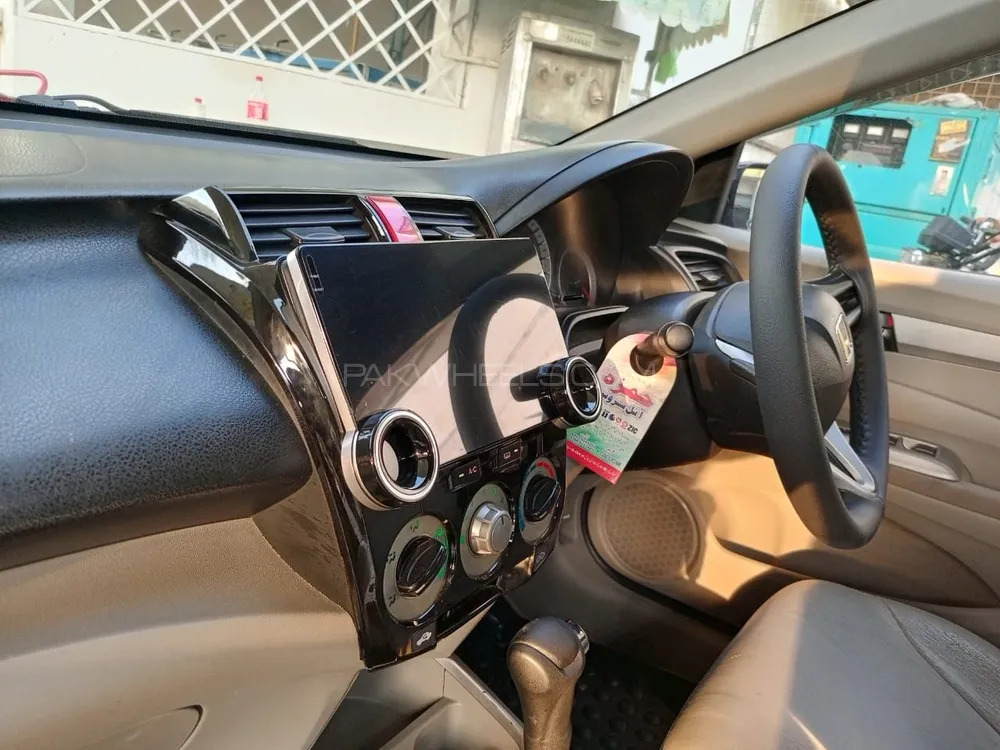 ہونڈا سٹی 2013 for Sale in راولپنڈی ہونڈا سٹی 2013 for Sale in راولپنڈی Image-17