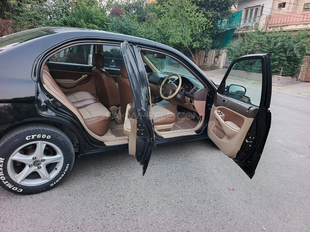 ہونڈا سوک 2005 for Sale in اسلام آباد ہونڈا سوک 2005 for Sale in اسلام آباد Image-3