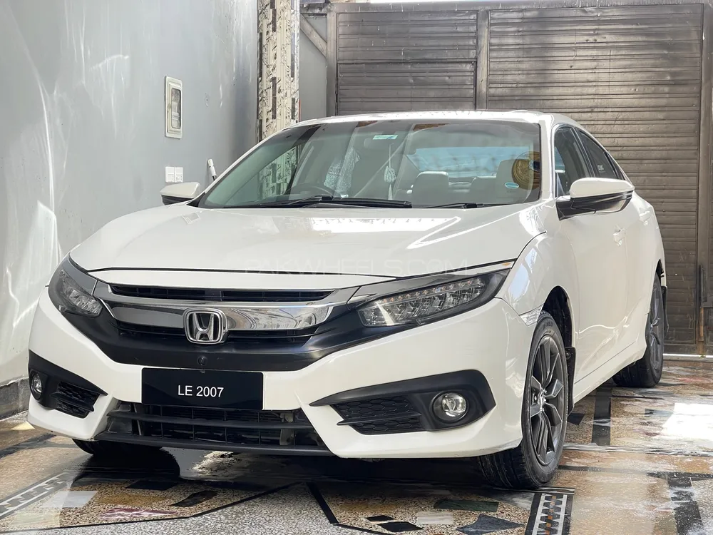 Honda Civic 2020 for Sale in Mansehra Image-1