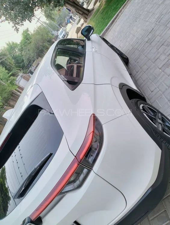 Honda HR-V 2023 for Sale in Multan Honda HR-V 2023 for Sale in Multan Image-5