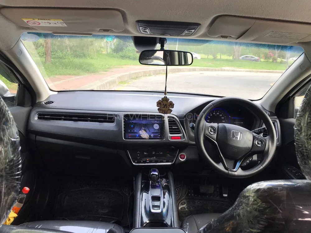 Honda Vezel 2015 for Sale in Islamabad Honda Vezel 2015 for Sale in Islamabad Image-3