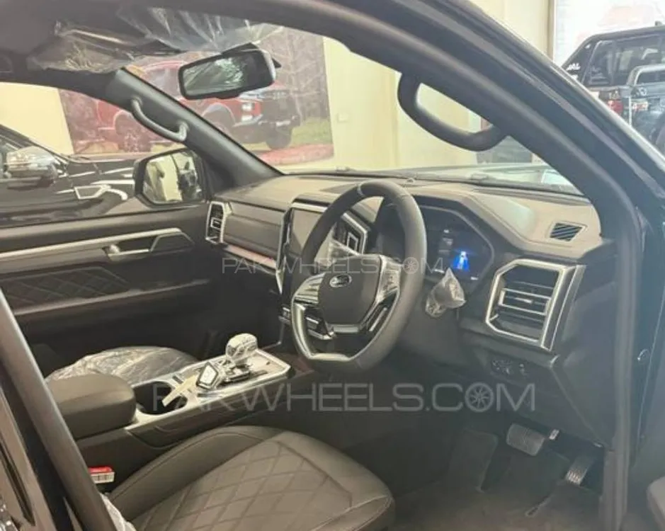 JAC T9 2025 for Sale in Lahore JAC T9 2025 for Sale in Lahore Image-2