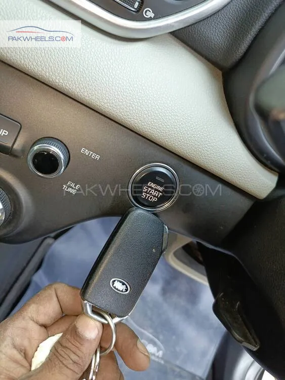 KIA Sportage 2022 for Sale in Islamabad KIA Sportage 2022 for Sale in Islamabad Image-13