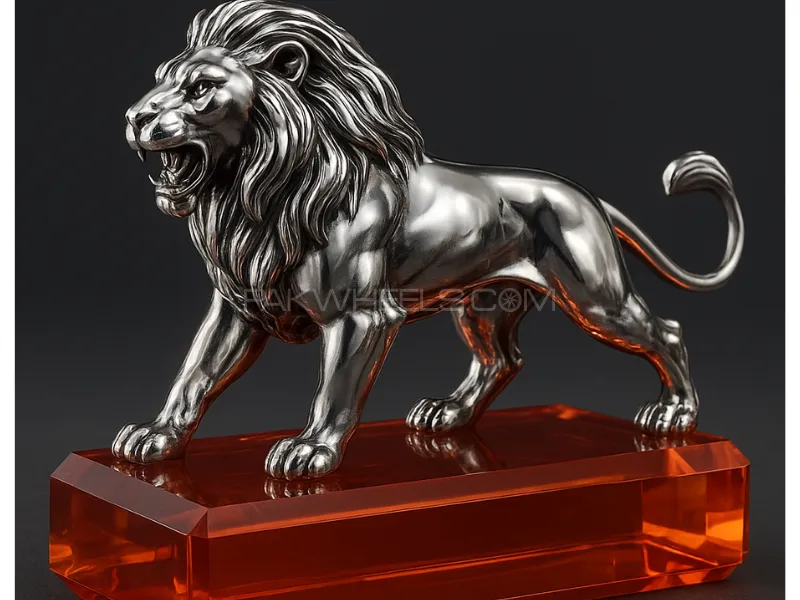 Luxury Silver Lion Figurine with Orange Crystal Base – Car Dashboard & Home Decor Image-1