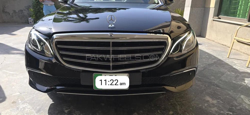 Mercedes Benz E Class 2020 for Sale in Gujranwala Mercedes Benz E Class 2020 for Sale in Gujranwala Image-2