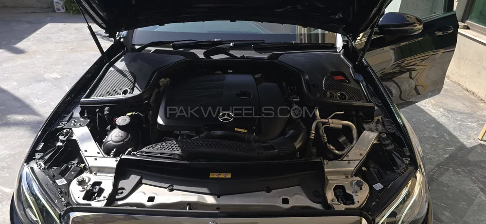Mercedes Benz E Class 2020 for Sale in Gujranwala Mercedes Benz E Class 2020 for Sale in Gujranwala Image-16