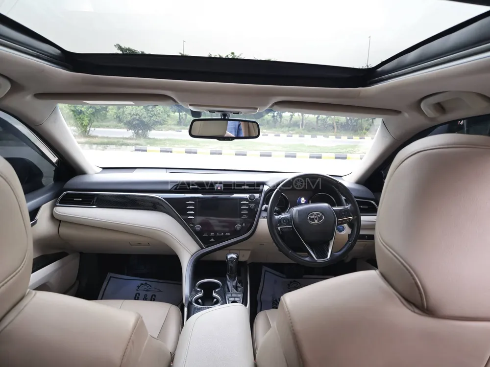 Toyota Camry 2018 for Sale in Islamabad Toyota Camry 2018 for Sale in Islamabad Image-11