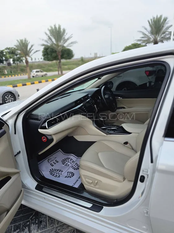 Toyota Camry 2018 for Sale in Islamabad Toyota Camry 2018 for Sale in Islamabad Image-10