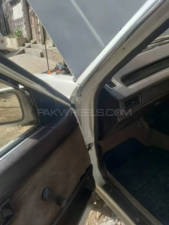Toyota Corolla 1986 for Sale in Karachi Toyota Corolla 1986 for Sale in Karachi Image-6