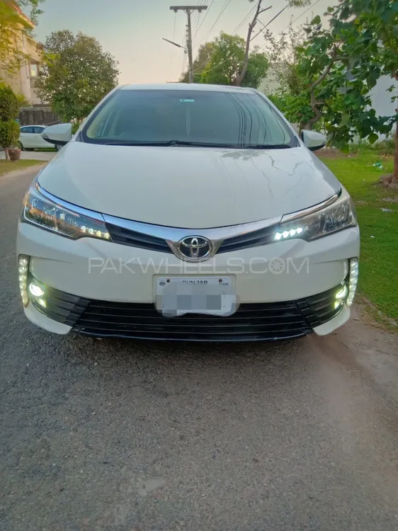 Toyota Corolla 2019 for Sale in Islamabad Image-1
