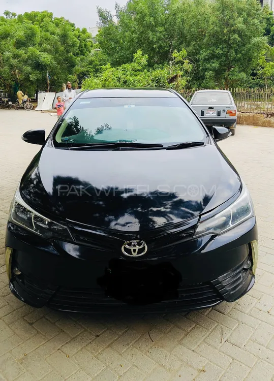 Toyota Corolla 2015 for Sale in Lahore Image-1