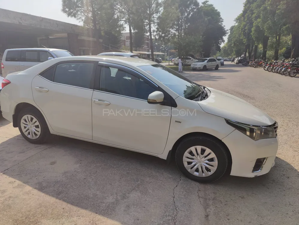 Toyota Corolla 2015 for Sale in Islamabad Toyota Corolla 2015 for Sale in Islamabad Image-3