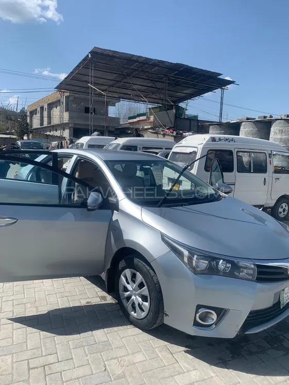Toyota Corolla 2015 for Sale in Abbottabad Image-1