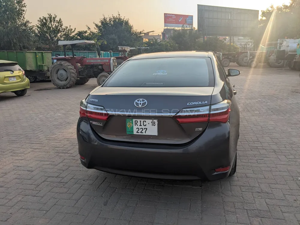 Toyota Corolla 2018 for Sale in Rawalpindi Toyota Corolla 2018 for Sale in Rawalpindi Image-5