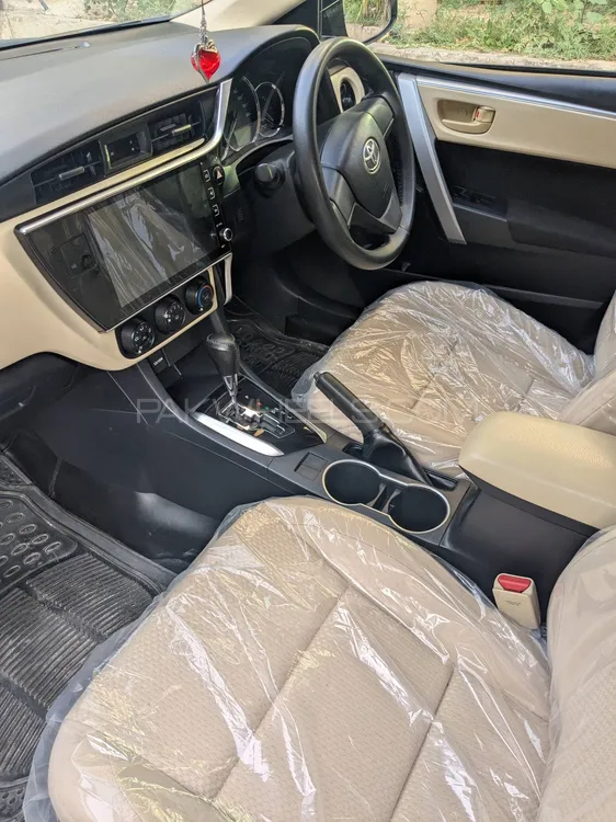 Toyota Corolla 2018 for Sale in Rawalpindi Toyota Corolla 2018 for Sale in Rawalpindi Image-16