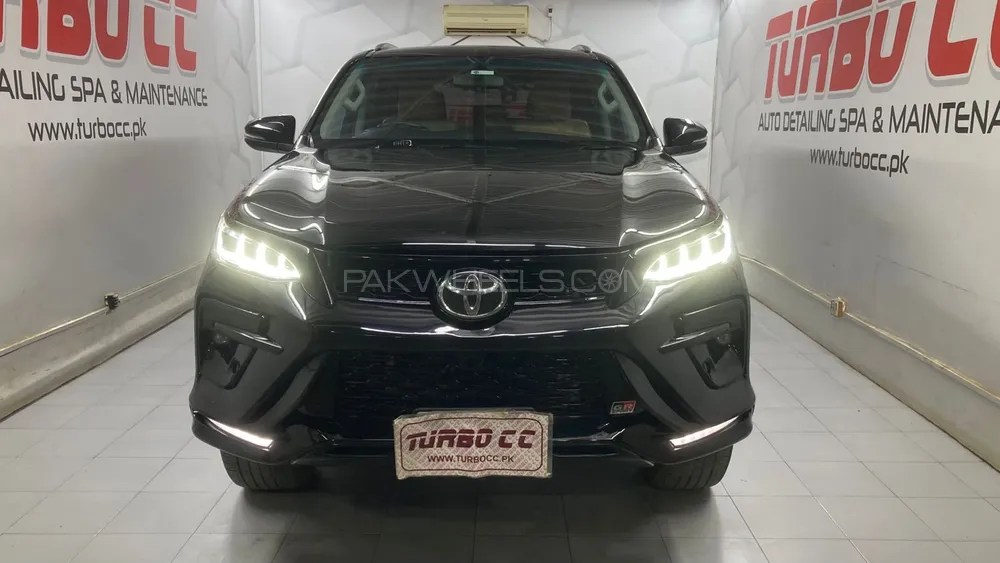 Toyota Fortuner 2018 for Sale in Karachi Image-1