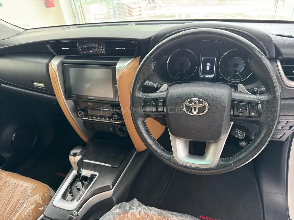 Toyota Fortuner 2018 for Sale in Faisalabad Toyota Fortuner 2018 for Sale in Faisalabad Image-11