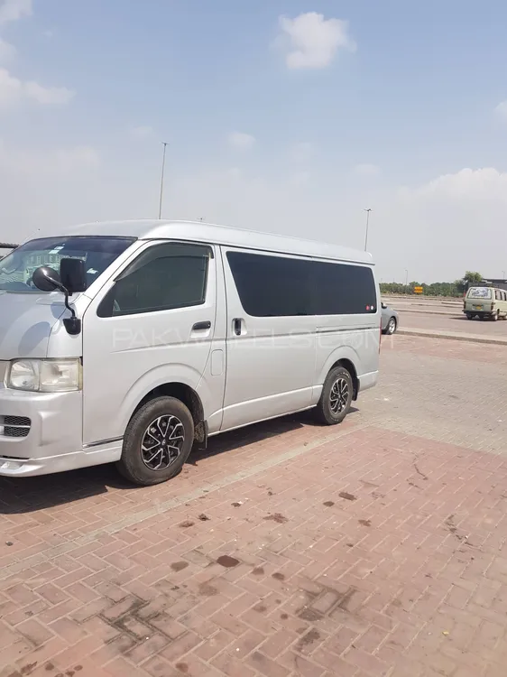 ٹویوٹا ہائی ایس 2007 for Sale in گجرانوالہ ٹویوٹا ہائی ایس 2007 for Sale in گجرانوالہ Image-4