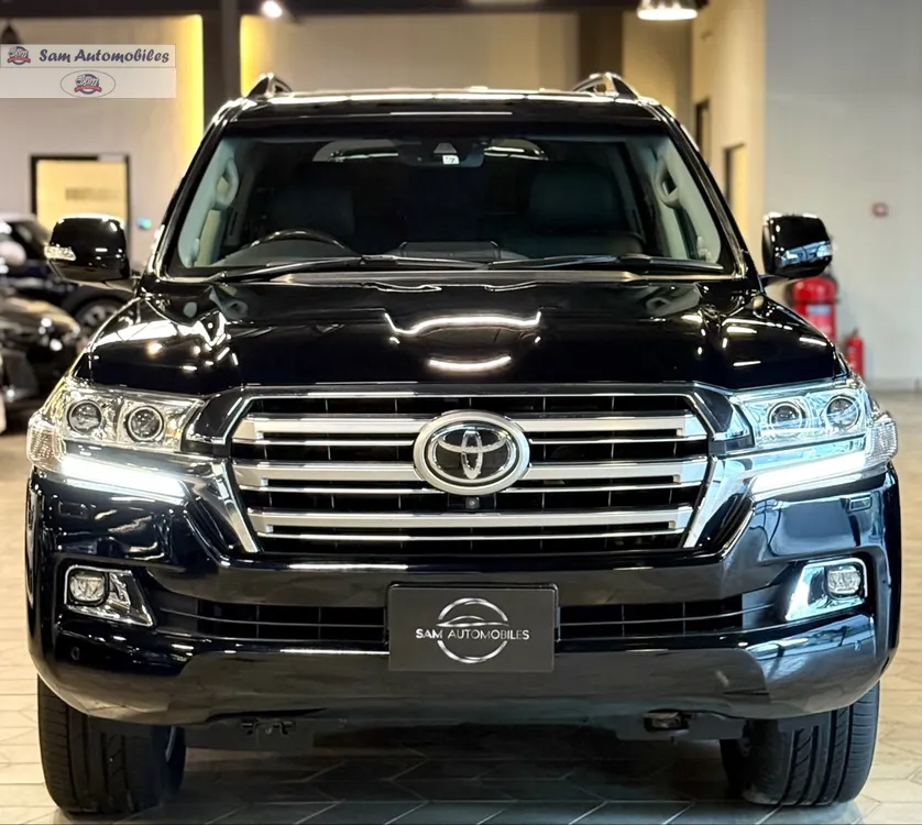 Toyota Land Cruiser 2016 for Sale in Karachi Image-1