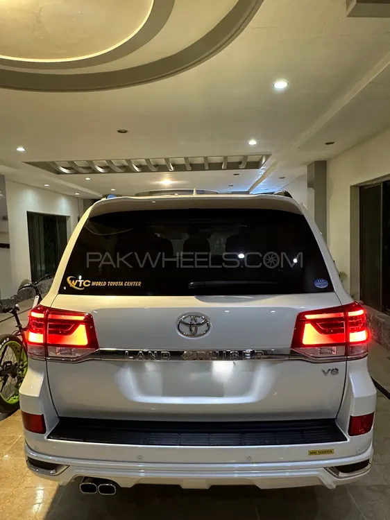 Toyota Land Cruiser 2019 for Sale in Karachi Image-1
