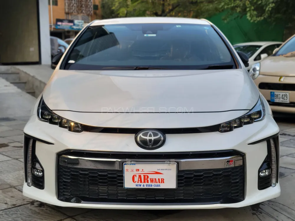Toyota Prius 2018 for Sale in Islamabad Image-1
