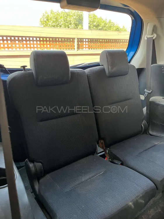 Toyota Sienta 2016 for Sale in Rawalpindi Toyota Sienta 2016 for Sale in Rawalpindi Image-11