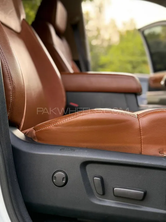 Toyota Tundra 2017 for Sale in Islamabad Toyota Tundra 2017 for Sale in Islamabad Image-6