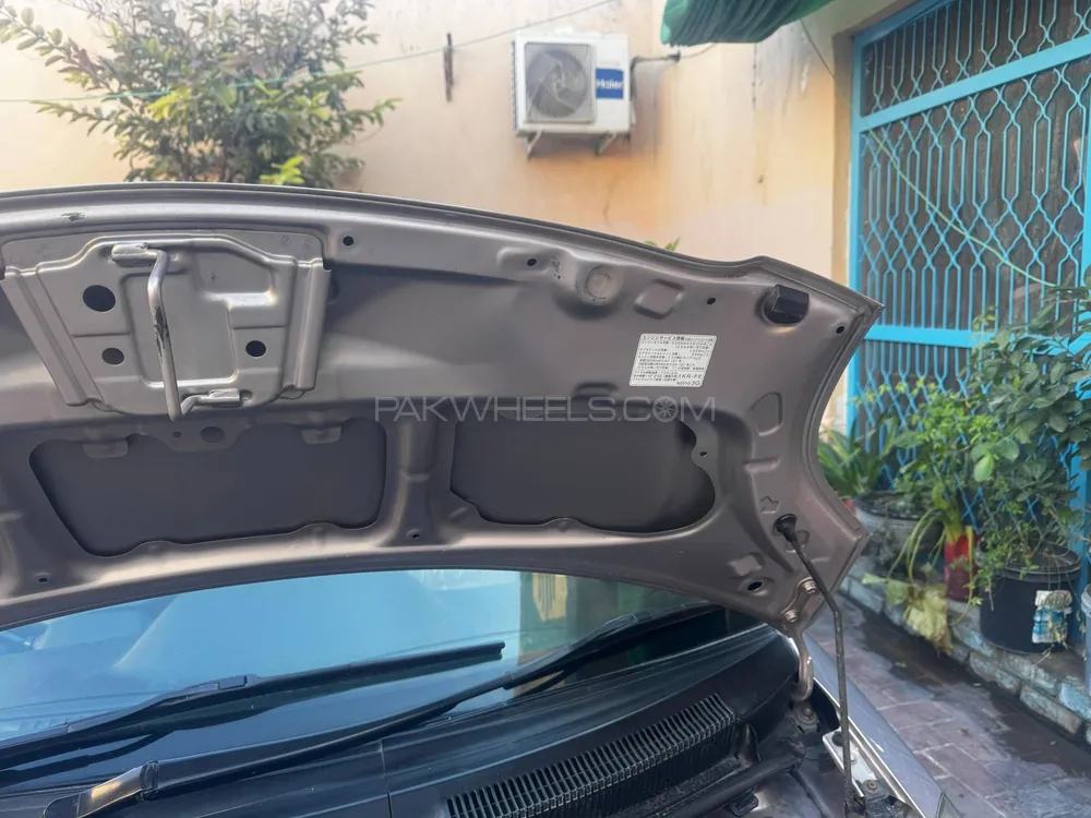 Toyota Vitz 2007 for Sale in Kohat Image-1