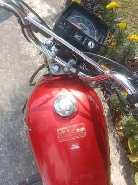 Honda CD 70 2024