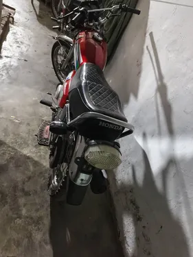 Honda CG 125 2023